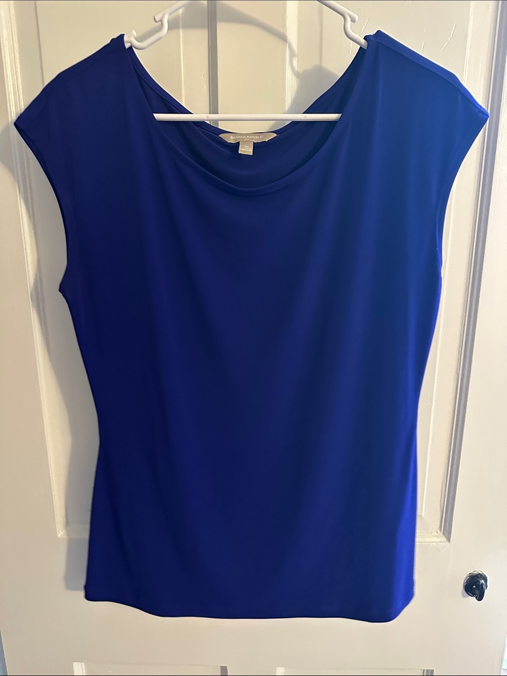 Banana Republic Women's Sleeveless Crewneck Top in Royal Blue, M